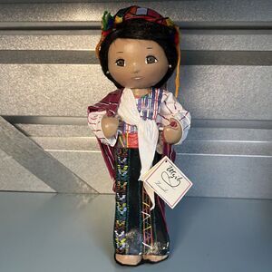 Vintage Guatemalan Mother with Baby Doll – Hand Painted Papier-Mâché & Textile